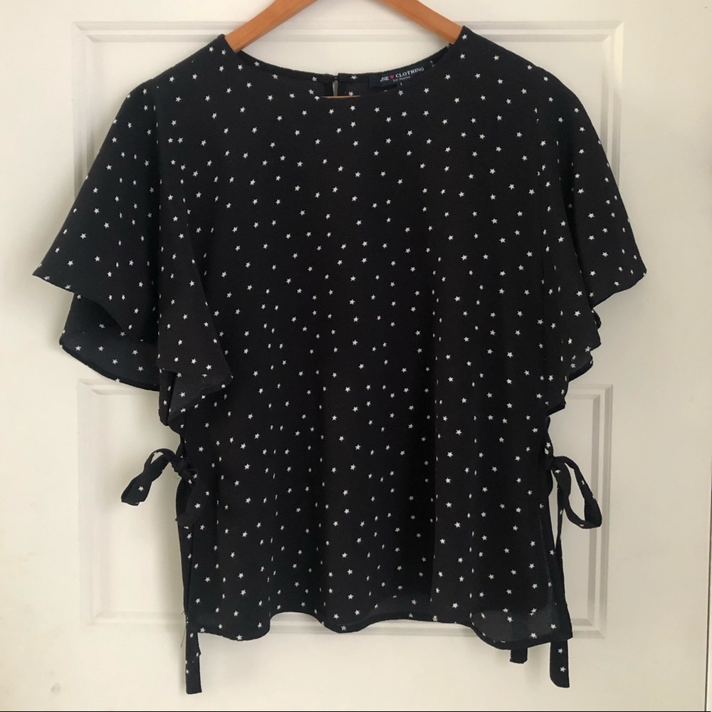 Star Print Flutter Sleeve Side Tie Blouse